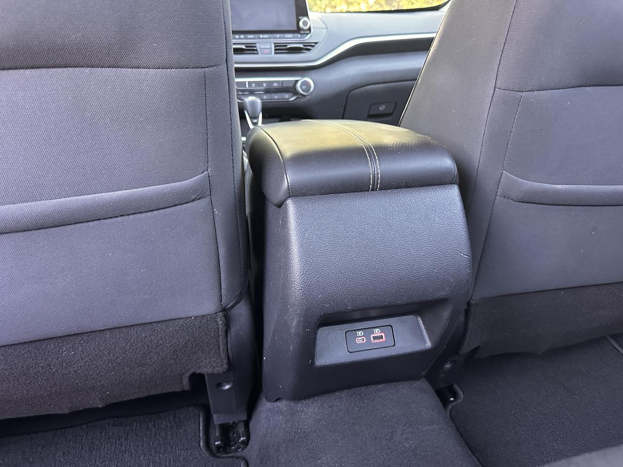 Nissan Altima  2021