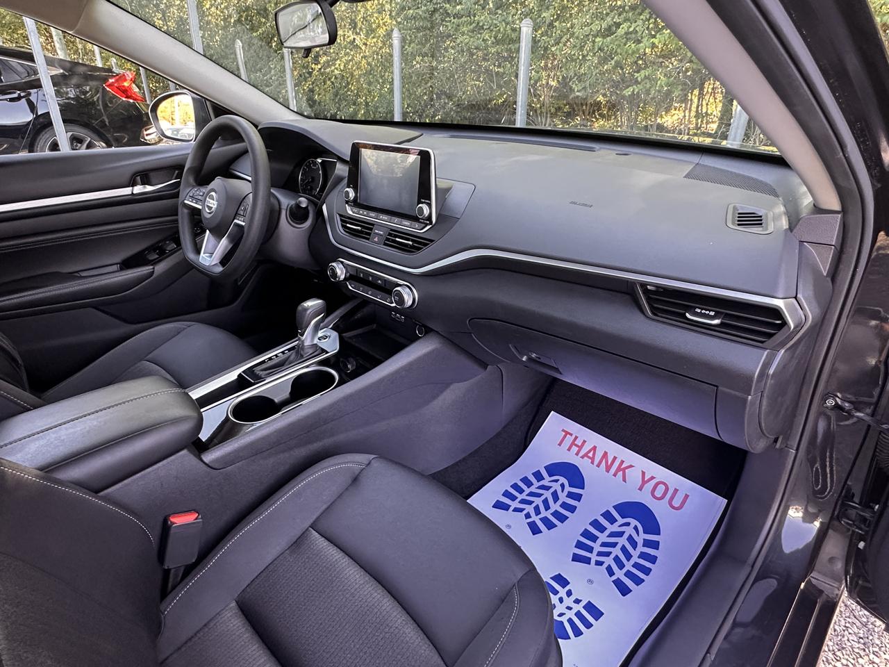 Nissan Altima  2021
