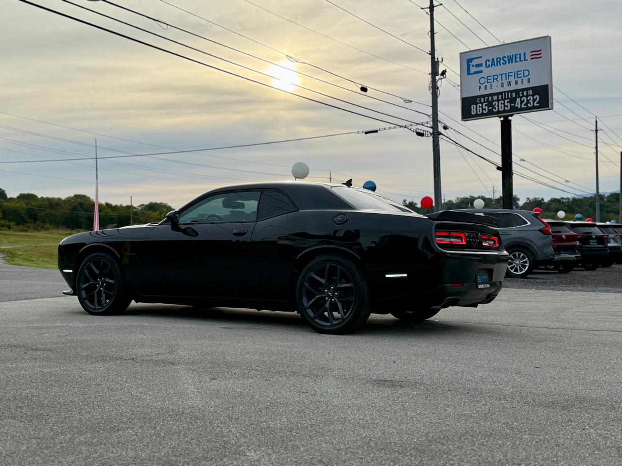 Dodge Challenger  2019