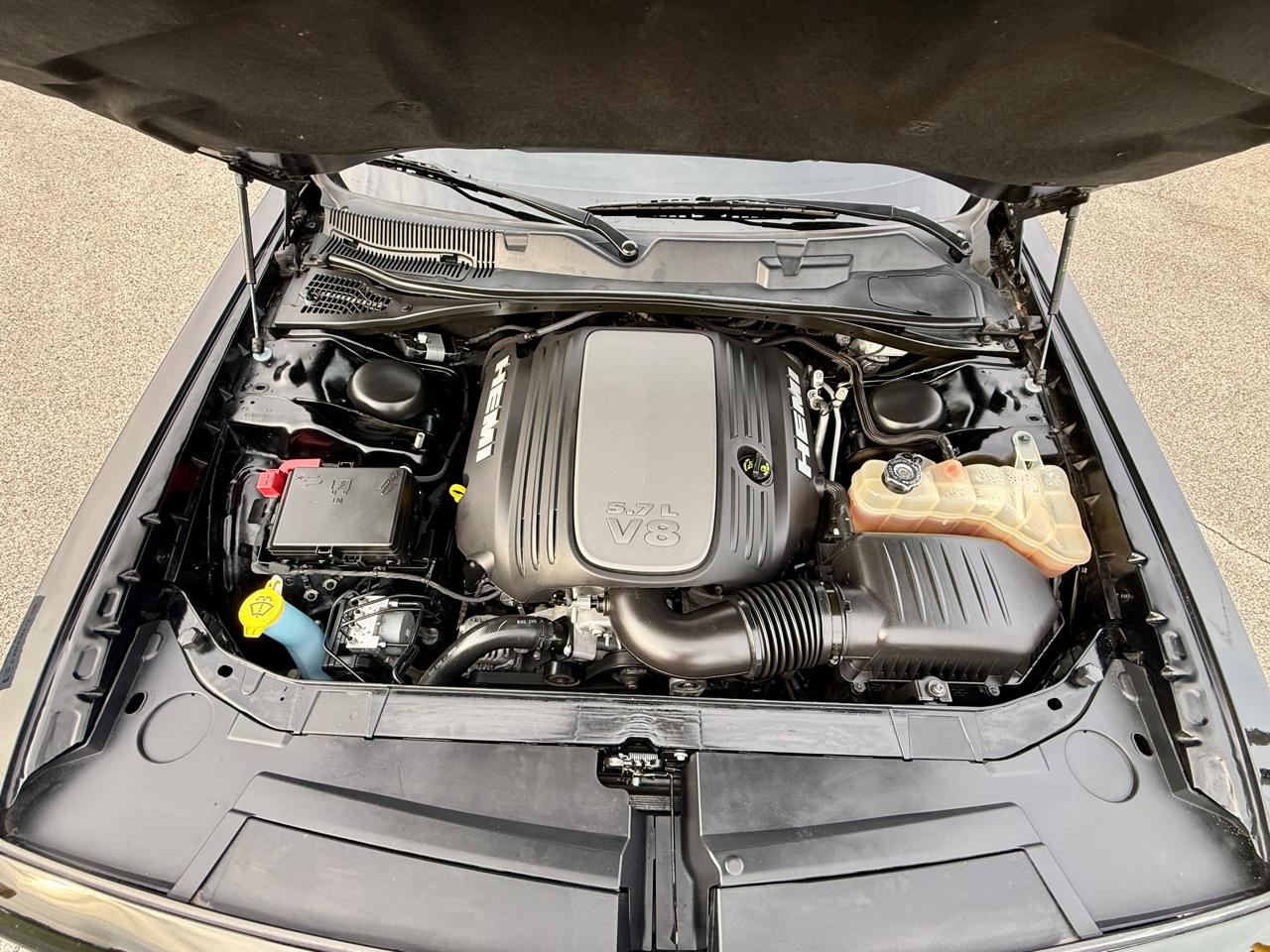 Dodge Challenger  2019