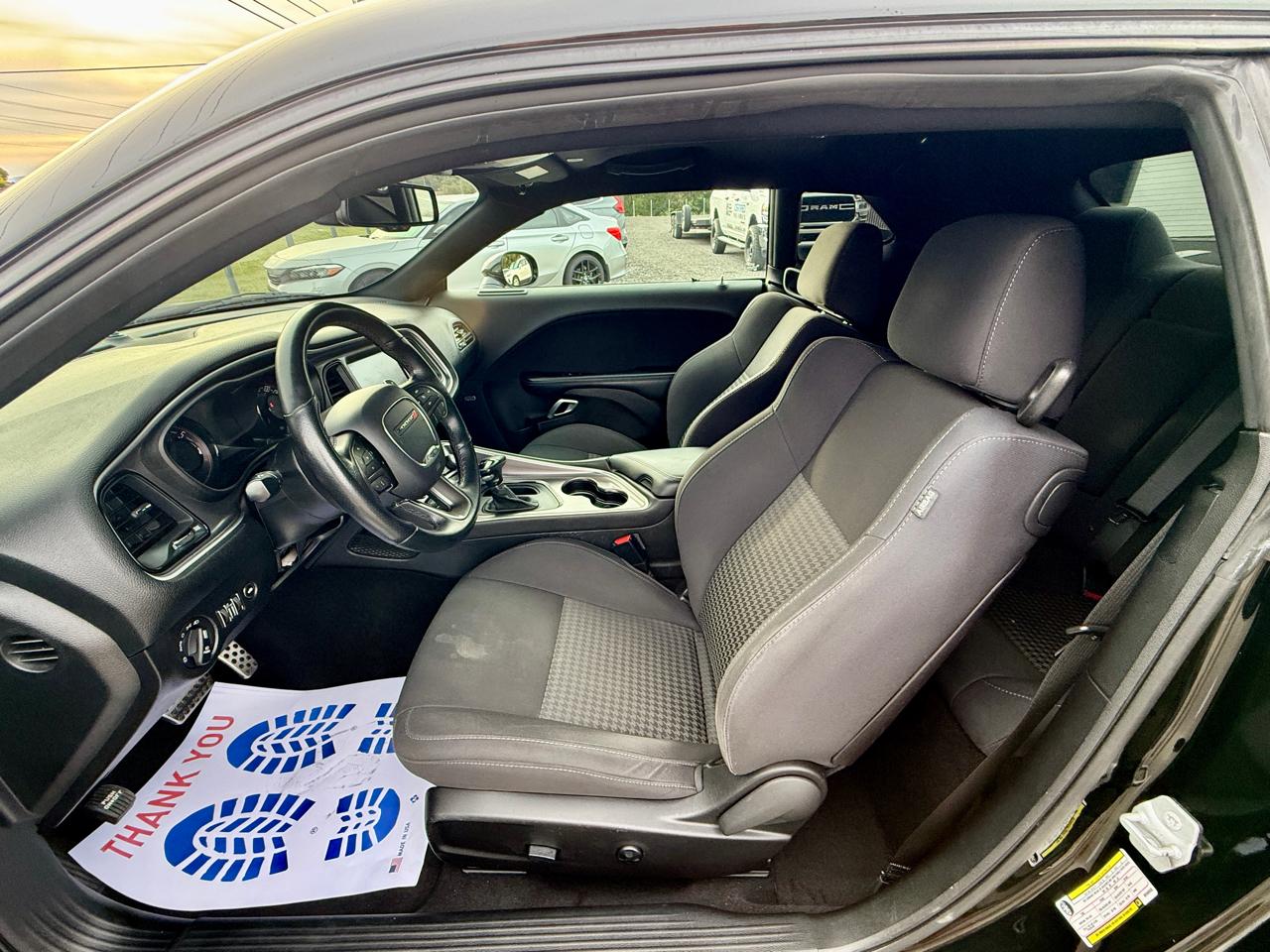 Dodge Challenger  2019
