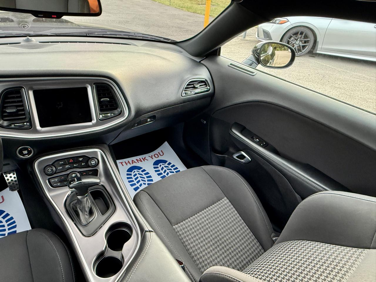 Dodge Challenger  2019