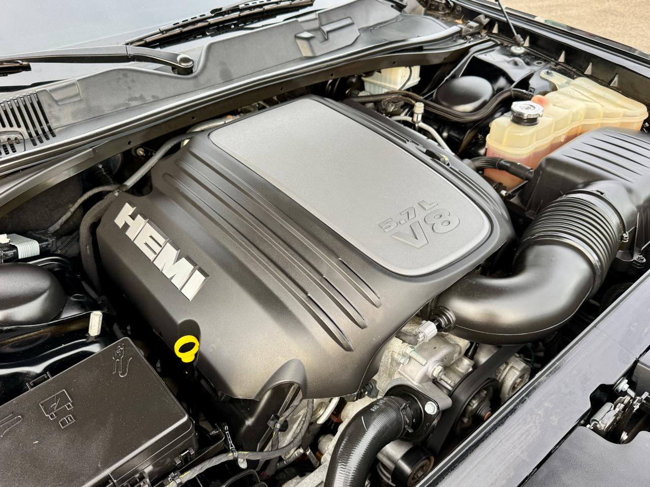 Dodge Challenger  2019