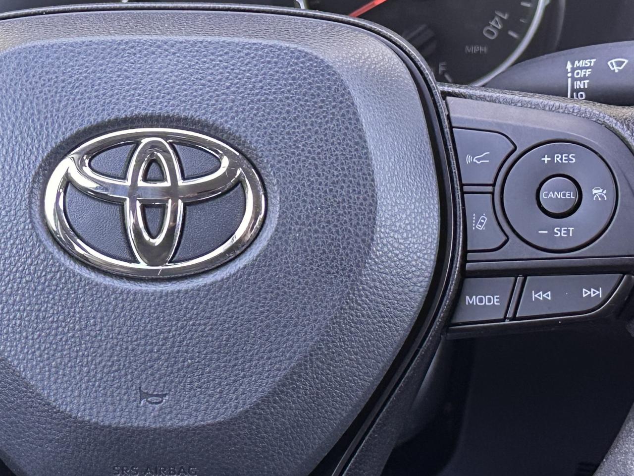 Toyota RAV4  2022