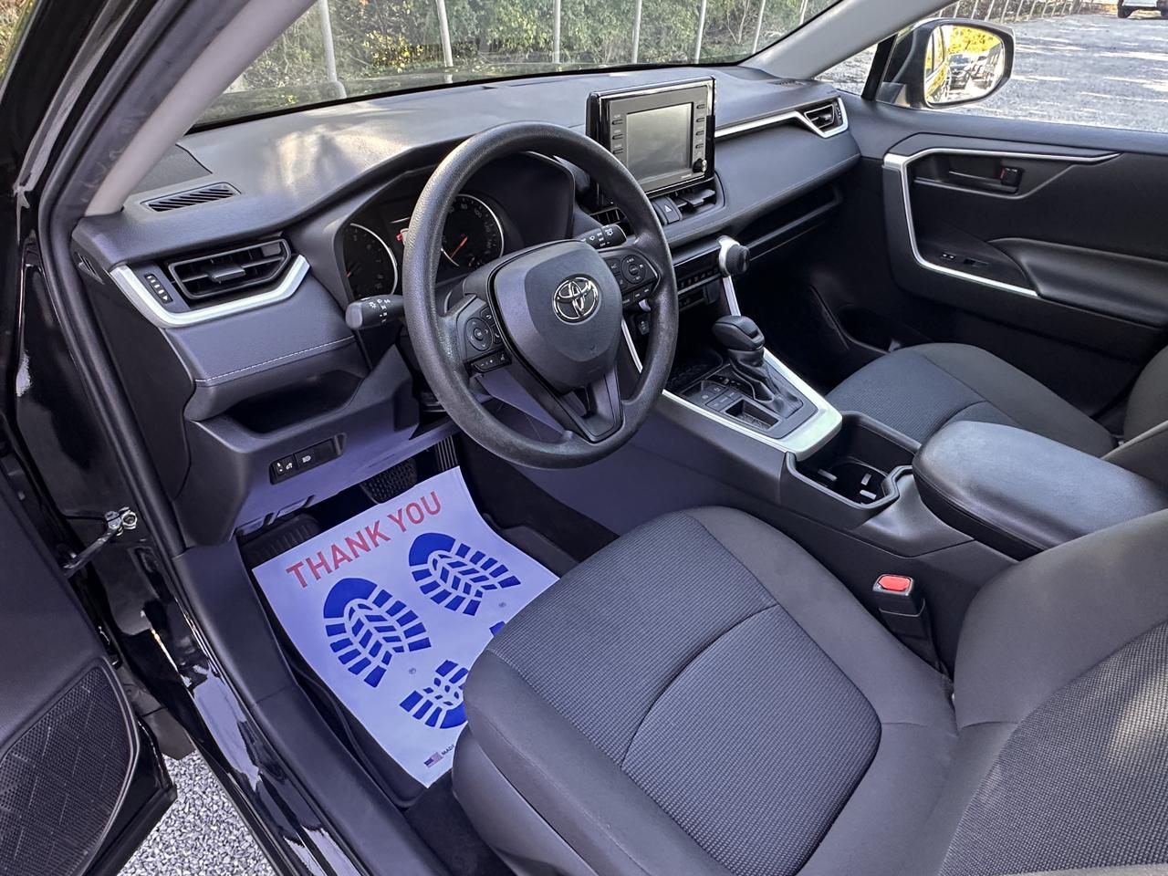 Toyota RAV4  2022