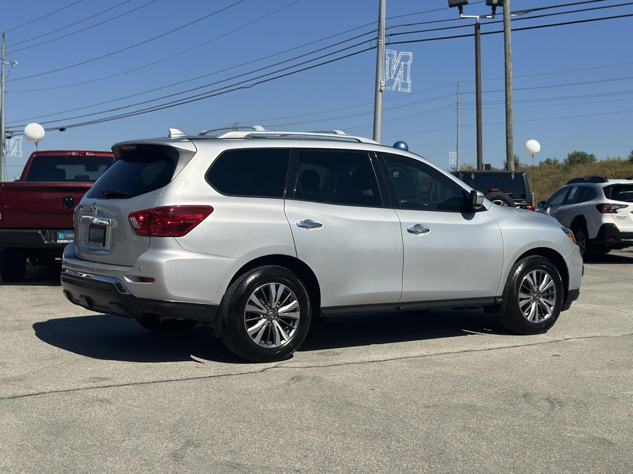 Nissan Pathfinder  2019