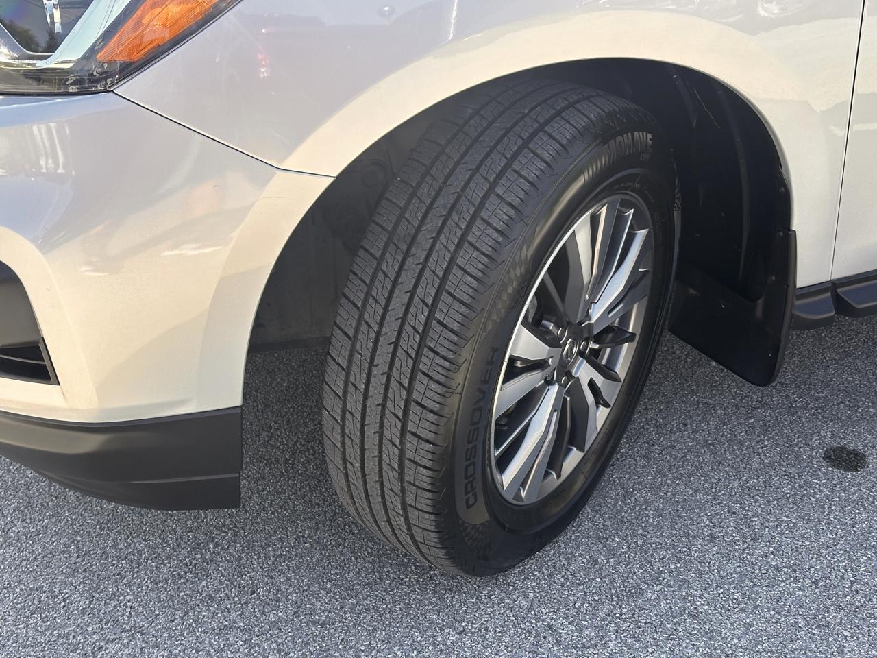 Nissan Pathfinder  2019