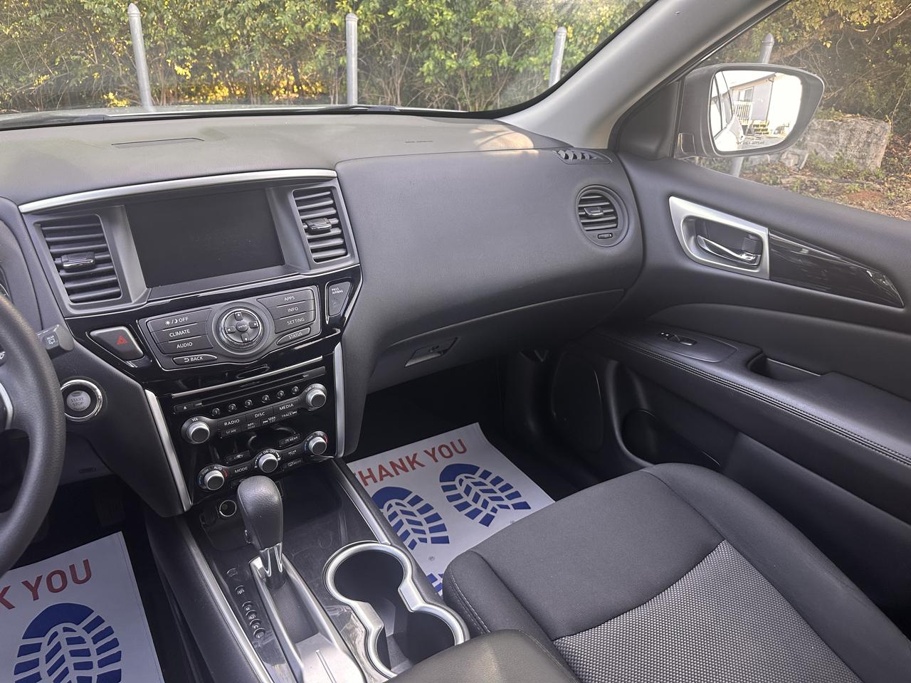 Nissan Pathfinder  2019