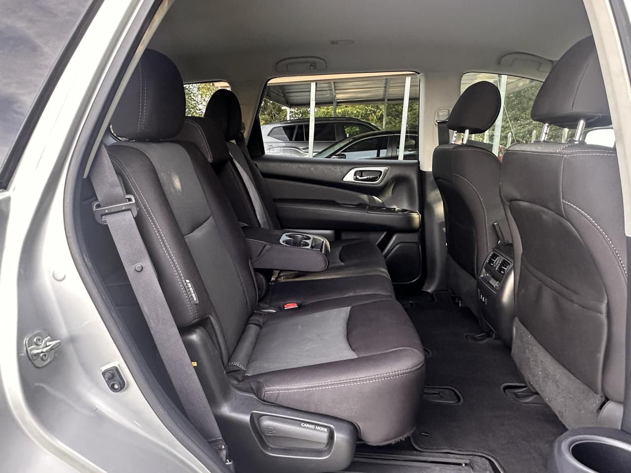 Nissan Pathfinder  2019