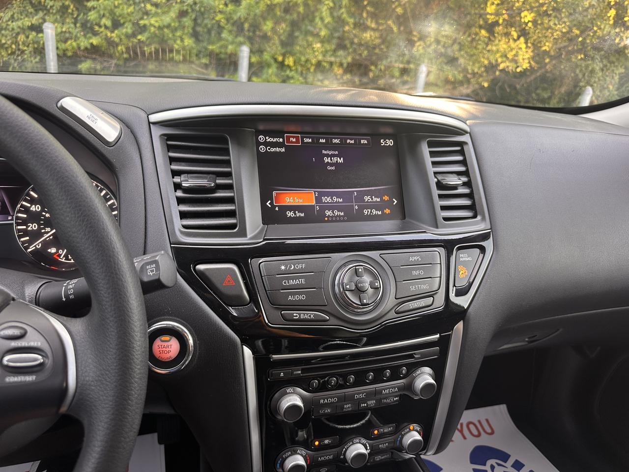 Nissan Pathfinder  2019
