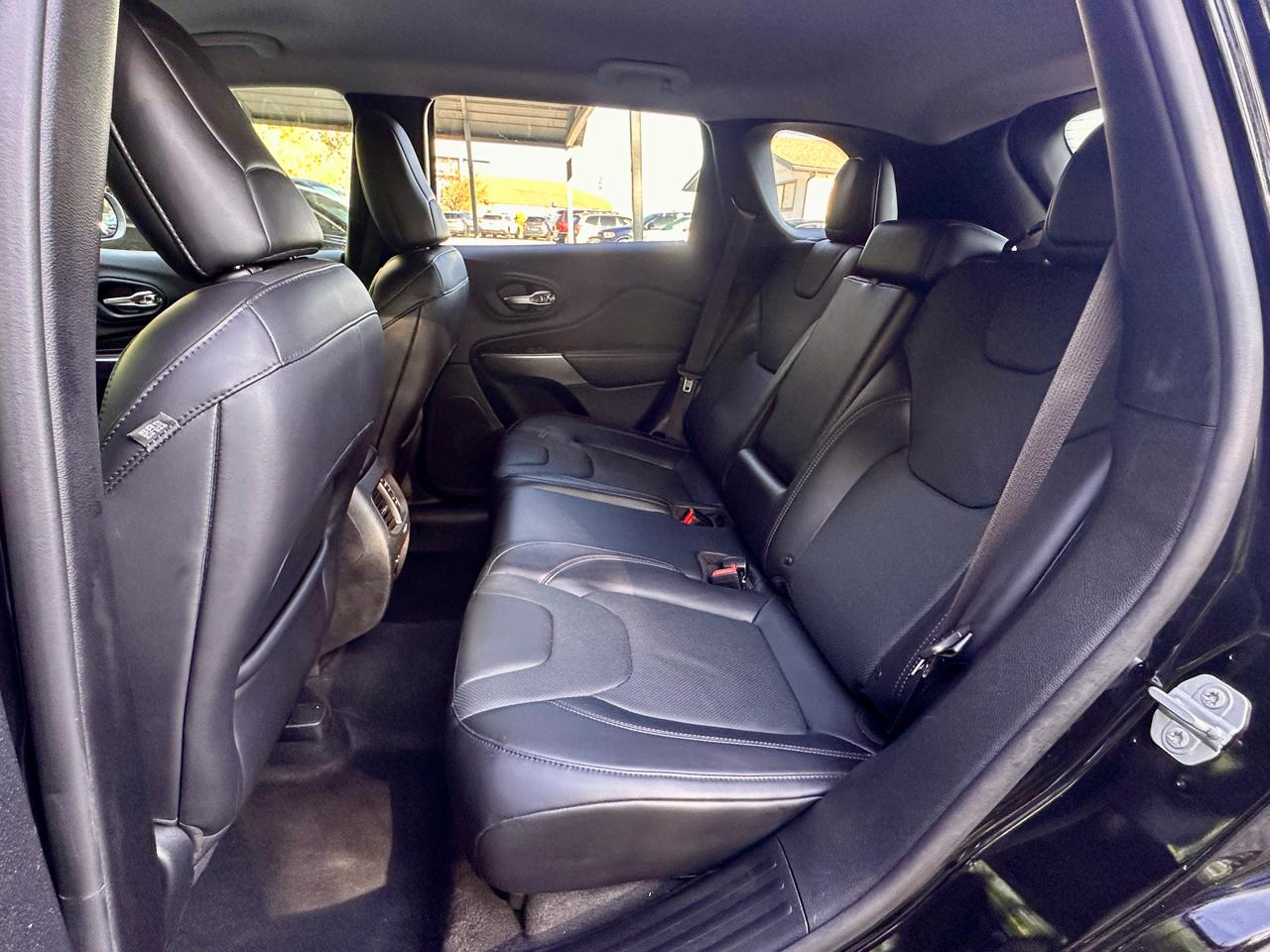Jeep Cherokee  2019