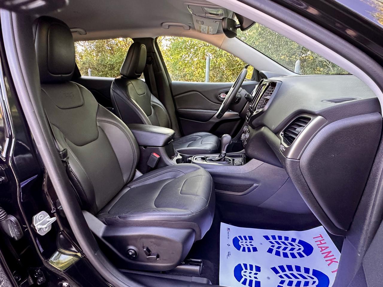 Jeep Cherokee  2019