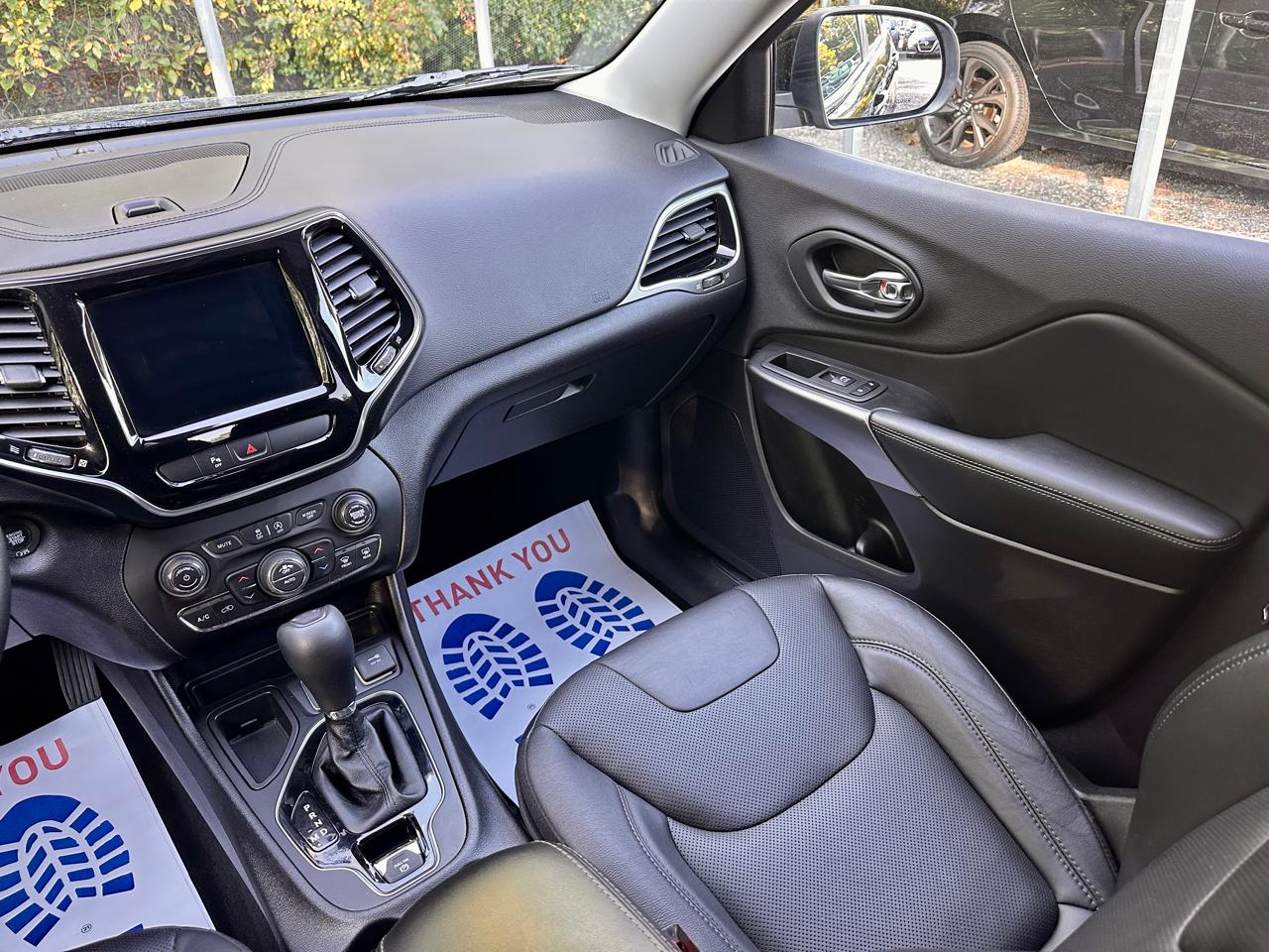 Jeep Cherokee  2019