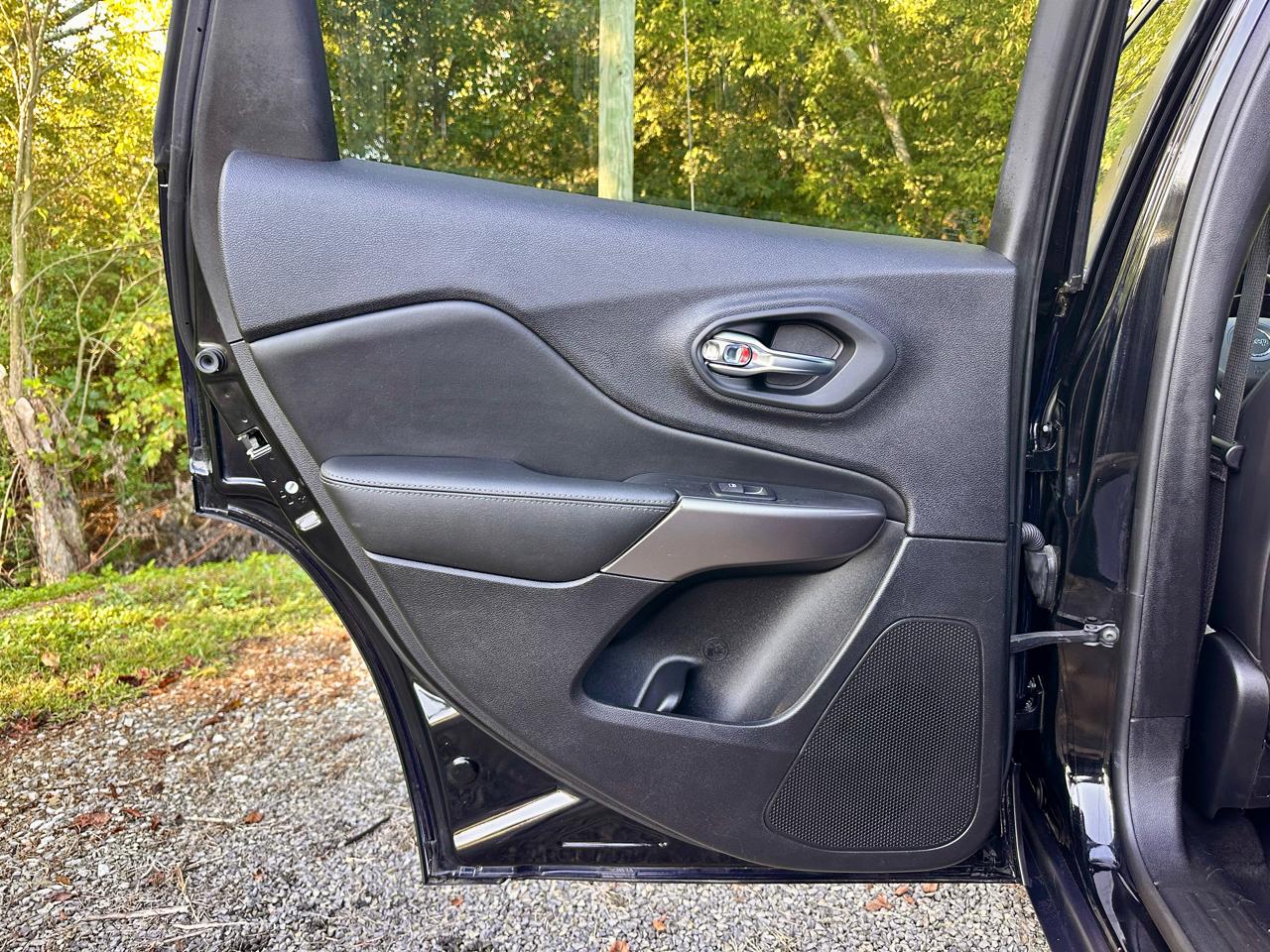 Jeep Cherokee  2019