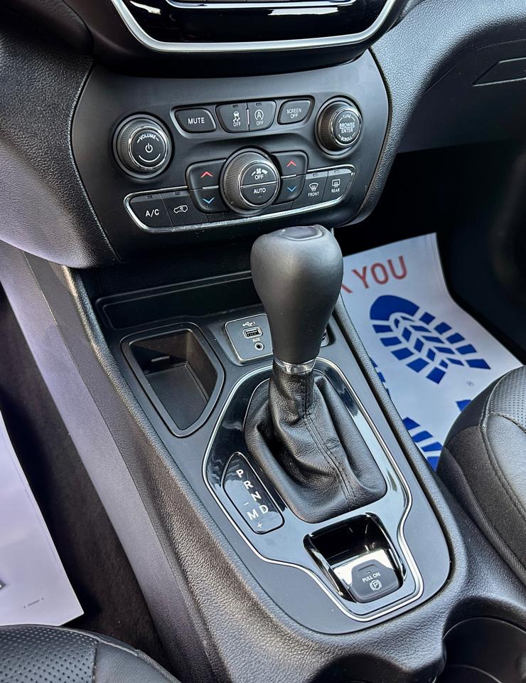 Jeep Cherokee  2019