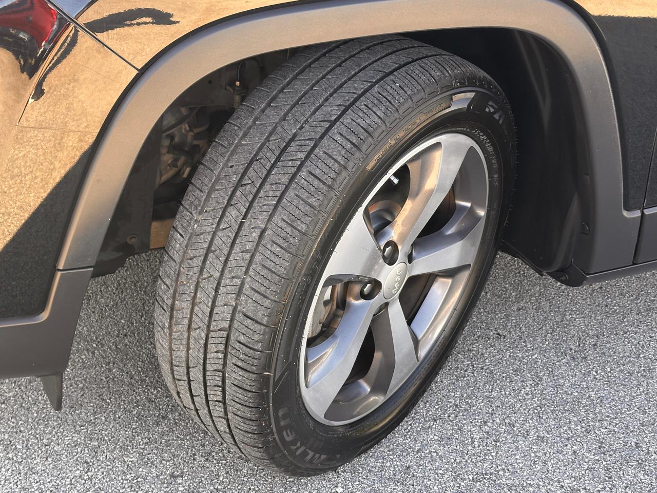Jeep Cherokee  2019