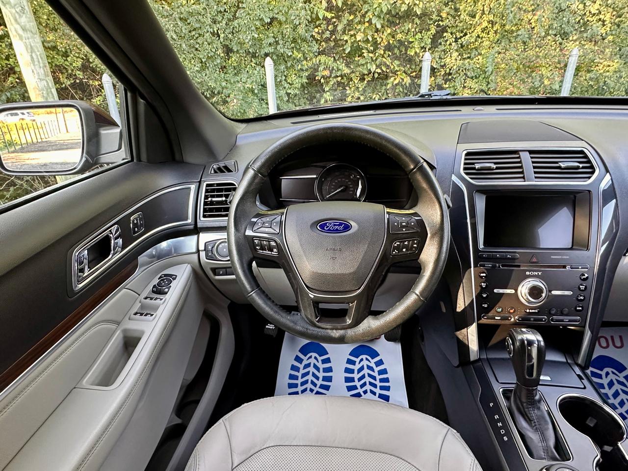 Ford Explorer Limited 4WD 2018