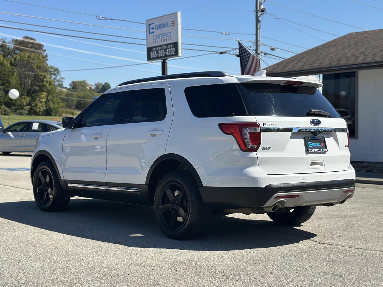 Ford Explorer XLT 4WD 2017