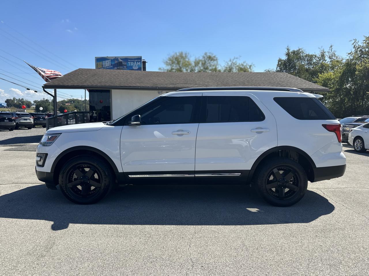 Ford Explorer XLT 4WD 2017