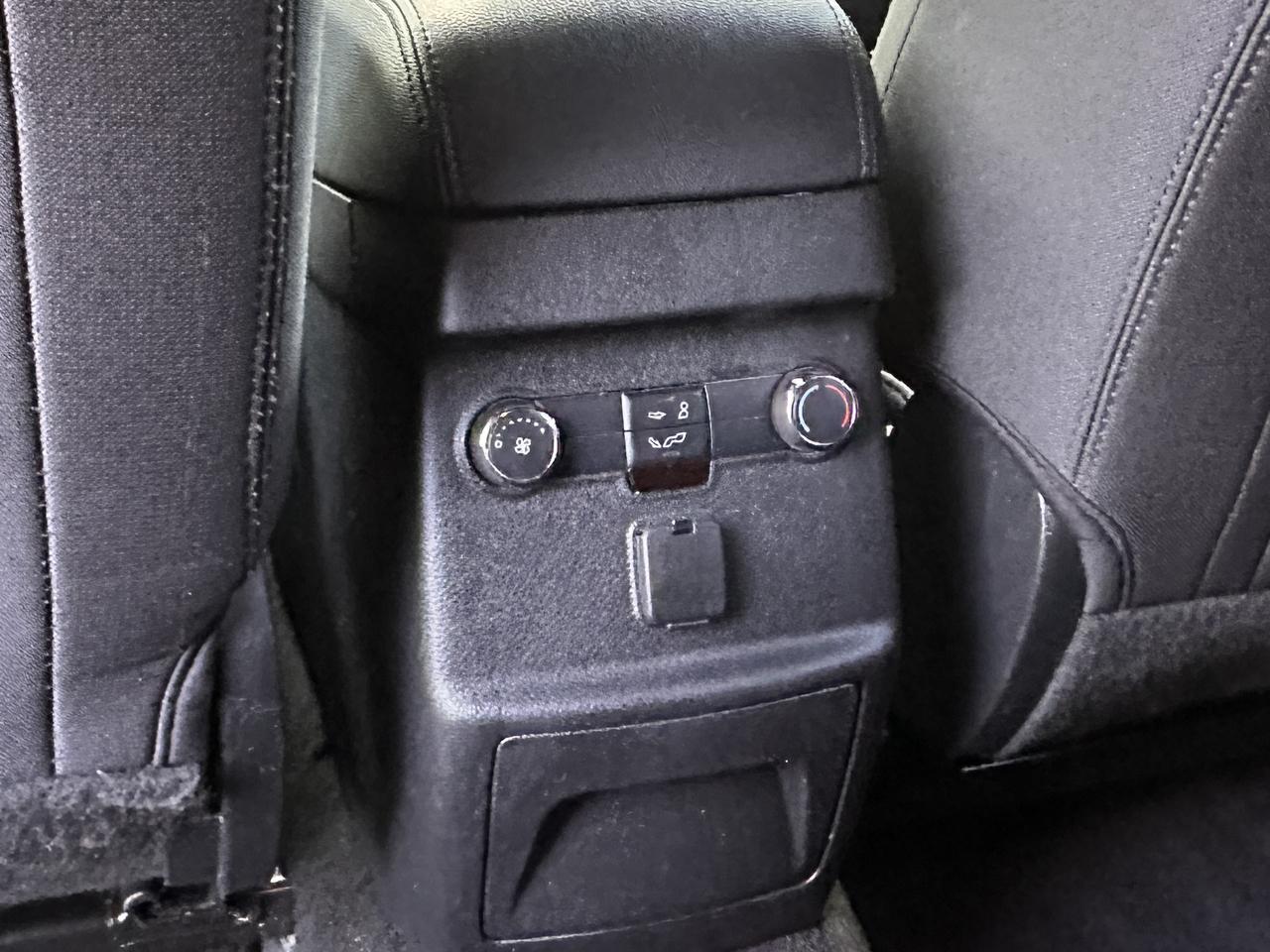 Ford Explorer XLT 4WD 2017