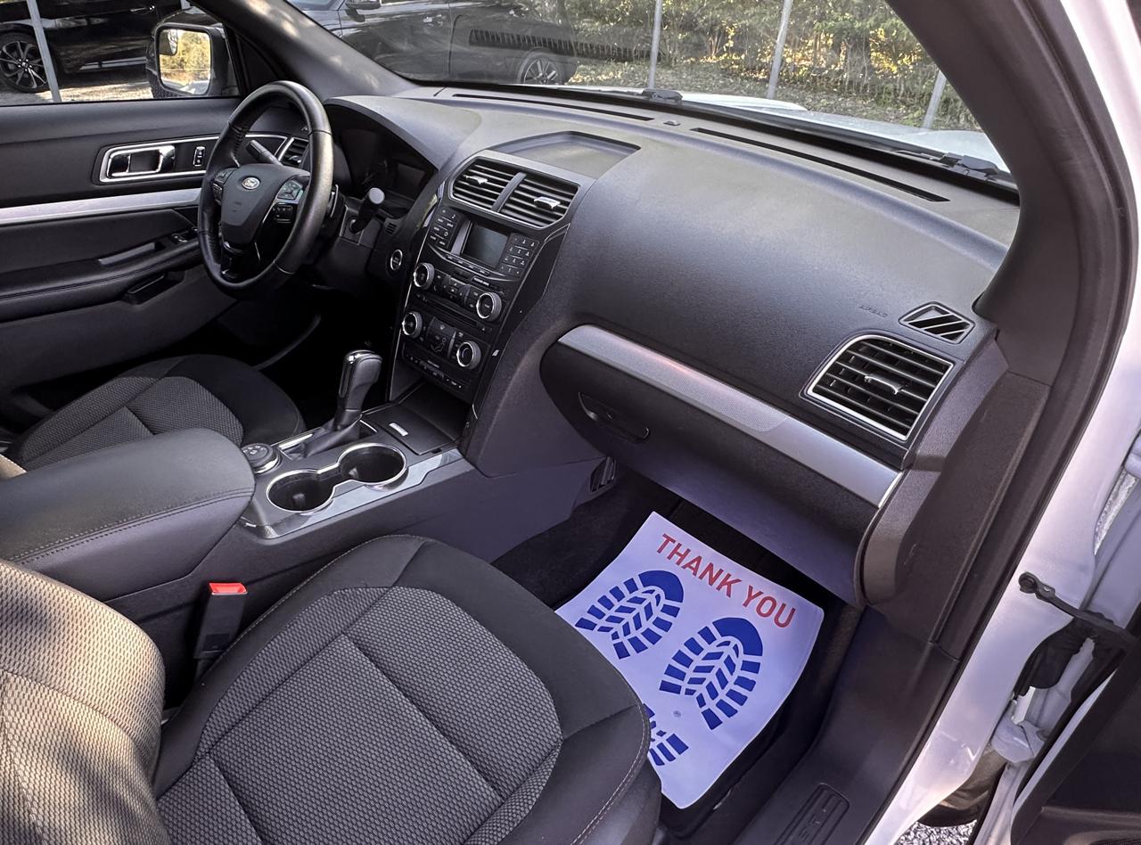 Ford Explorer XLT 4WD 2017