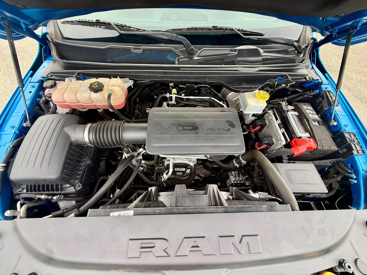 RAM 1500 Tradesman 4x4 Quad Cab 6'4" Box 2023