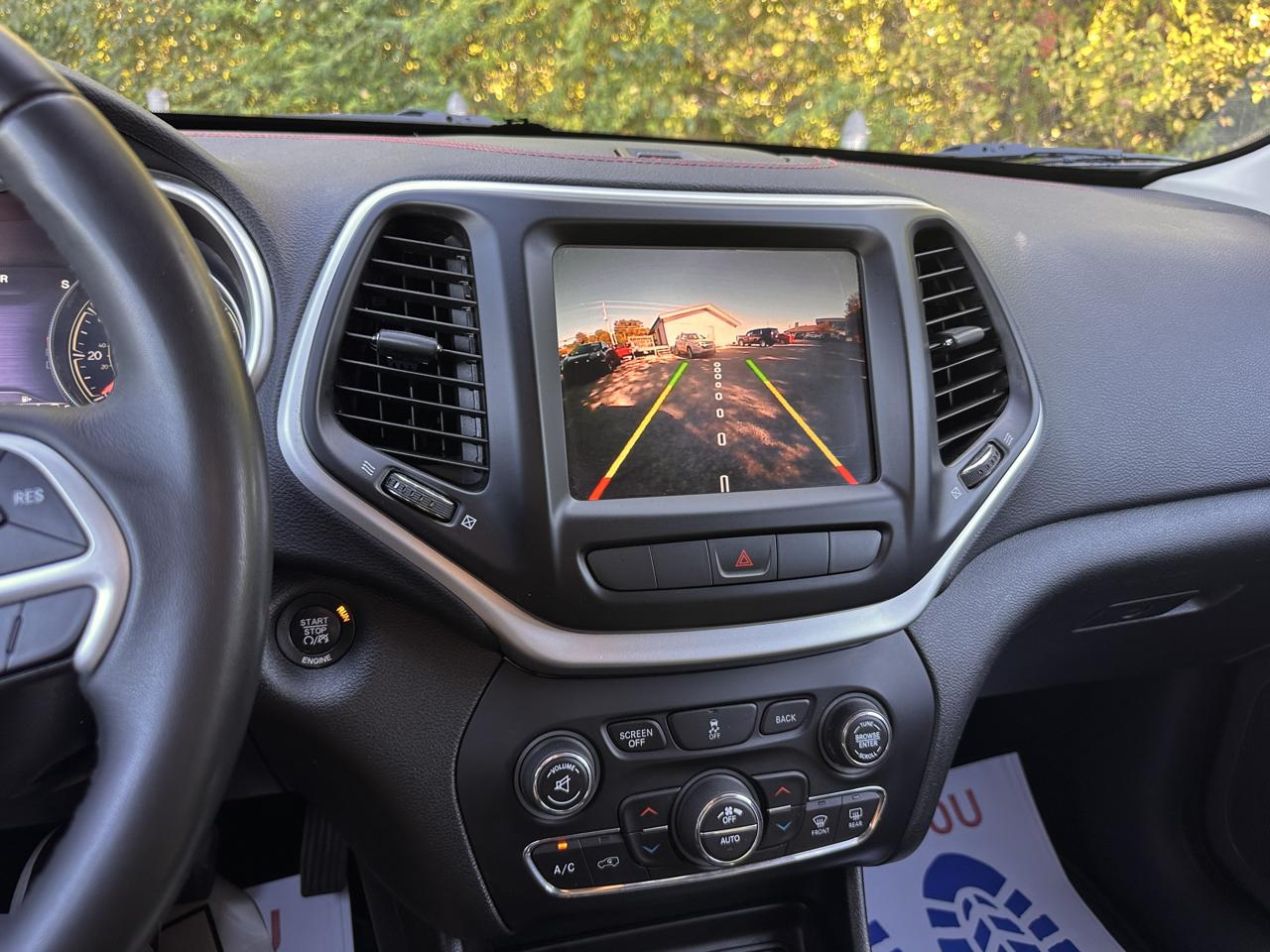 Jeep Cherokee Trailhawk 4WD 2014