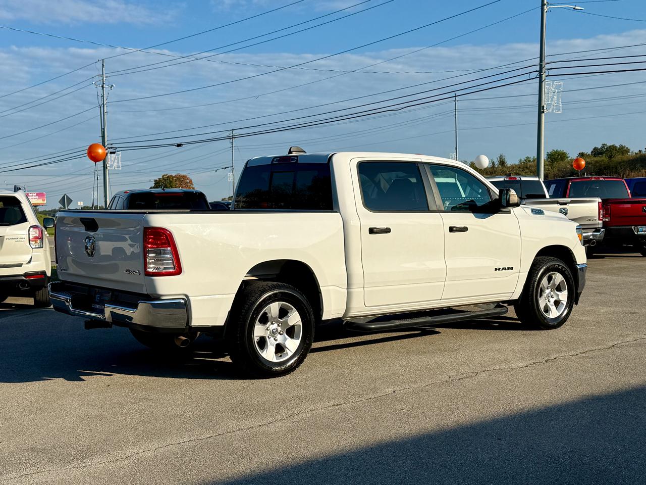 RAM 1500 Tradesman 4x4 Crew Cab 5'7" Box 2020