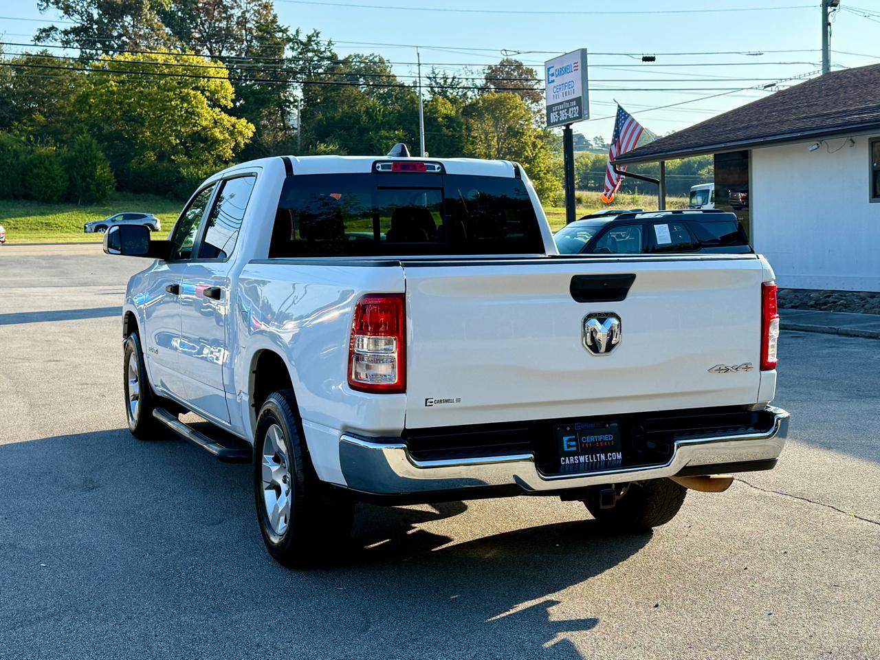 RAM 1500 Tradesman 4x4 Crew Cab 5'7" Box 2020