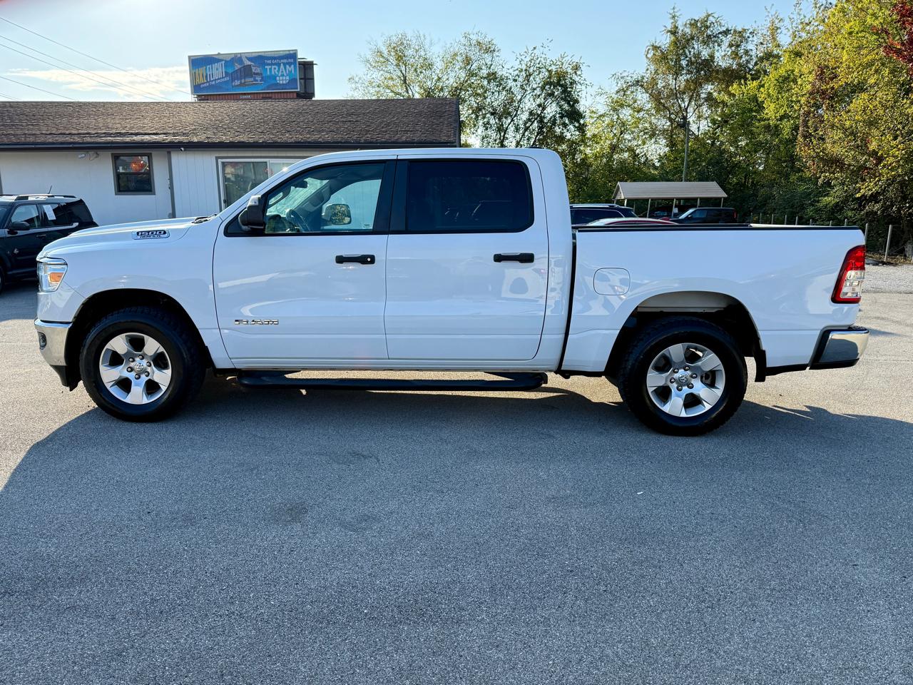 RAM 1500 Tradesman 4x4 Crew Cab 5'7" Box 2020