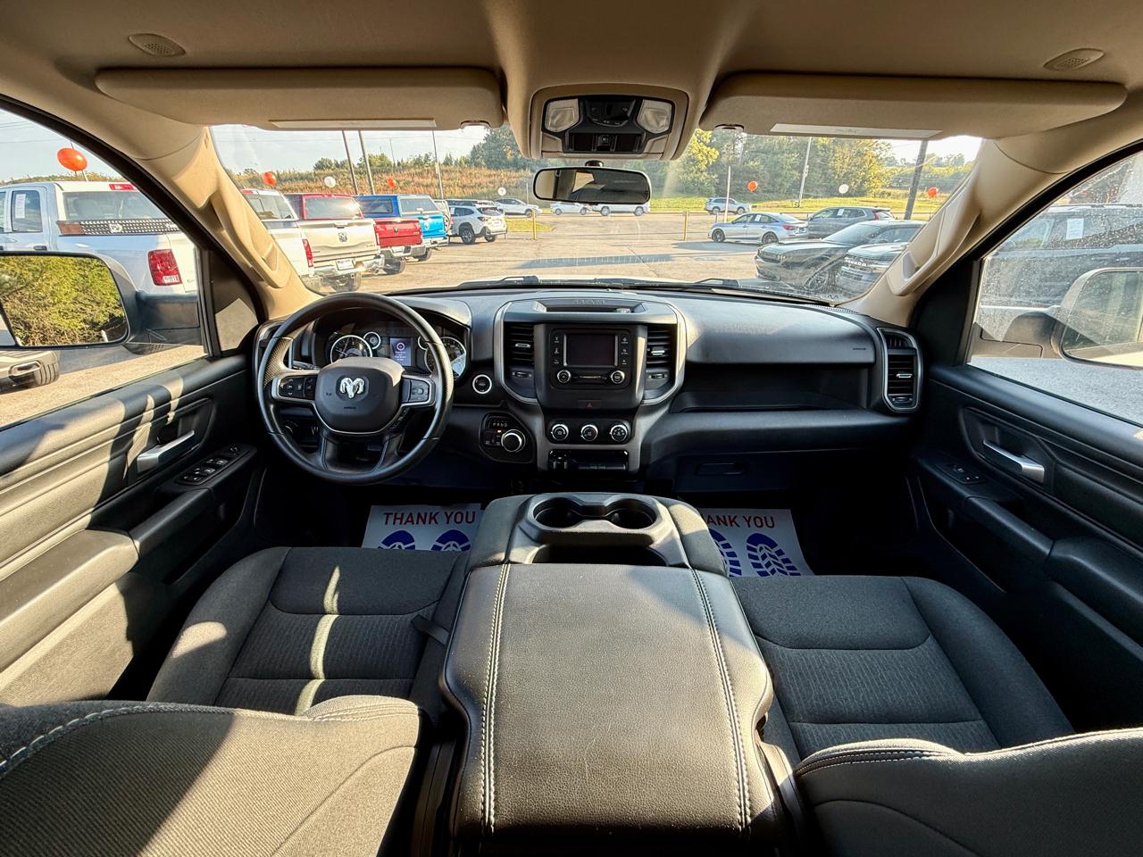 RAM 1500 Tradesman 4x4 Crew Cab 5'7" Box 2020