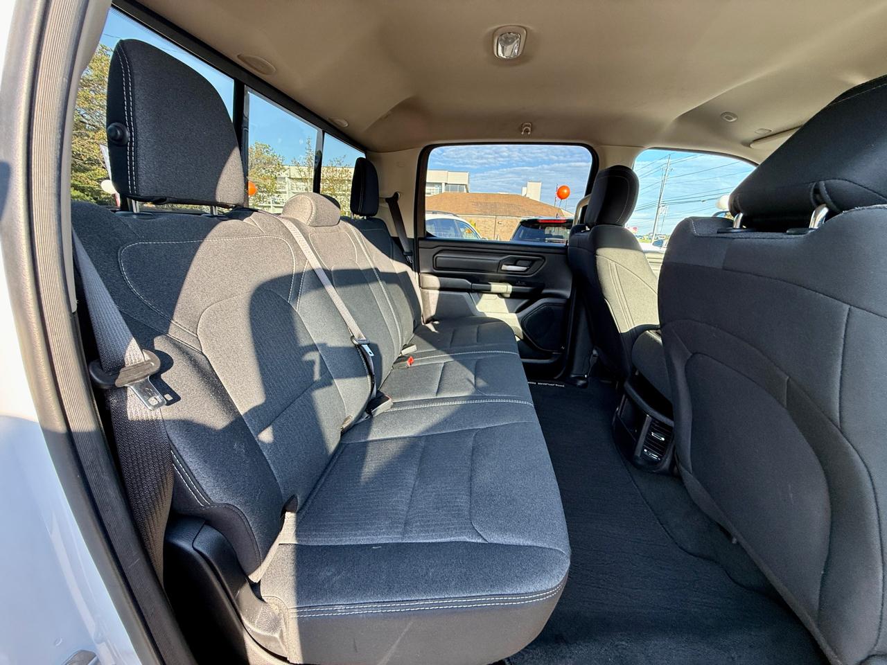 RAM 1500 Tradesman 4x4 Crew Cab 5'7" Box 2020