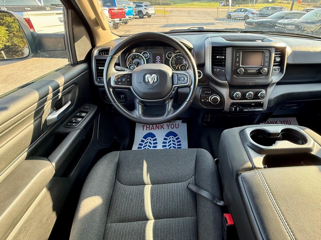 RAM 1500 Tradesman 4x4 Crew Cab 5'7" Box 2020