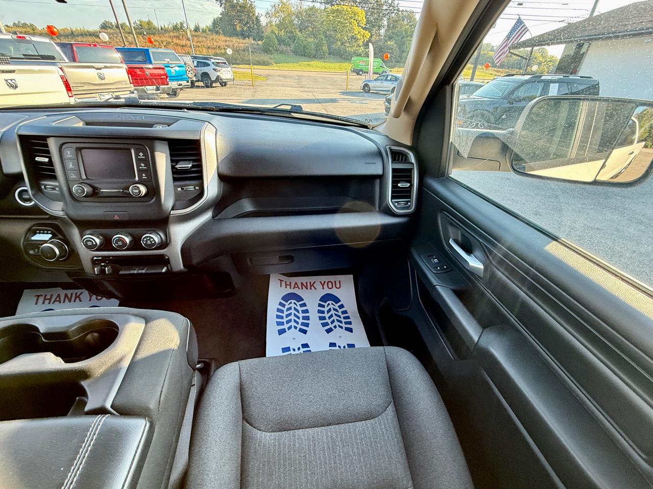 RAM 1500 Tradesman 4x4 Crew Cab 5'7" Box 2020