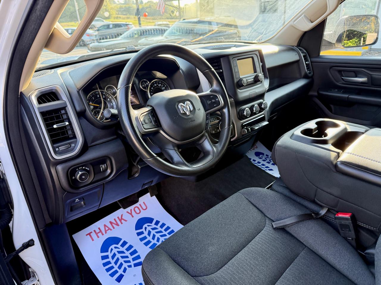 RAM 1500 Tradesman 4x4 Crew Cab 5'7" Box 2020