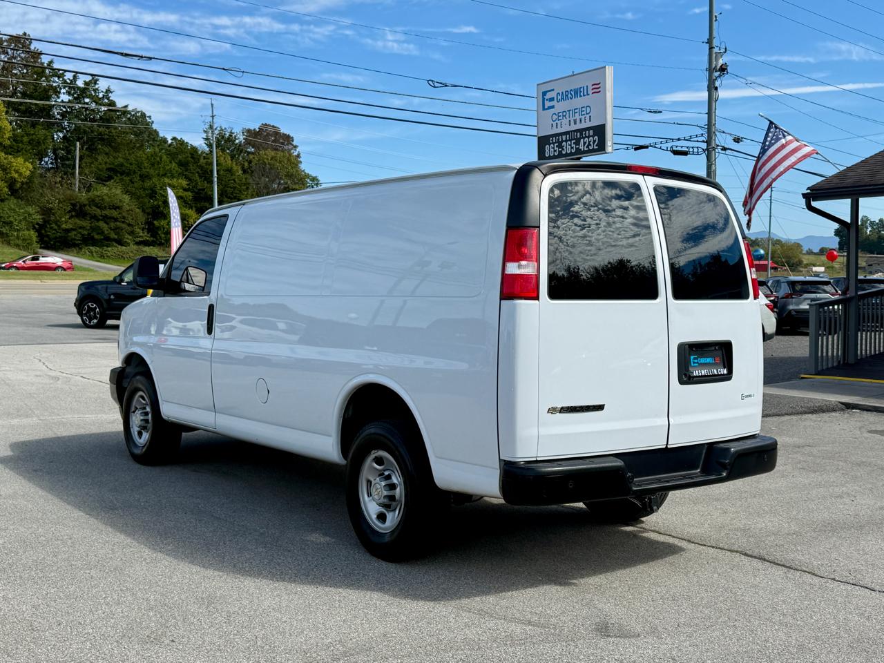 Chevrolet Express Cargo Van RWD 2500 135" 2023