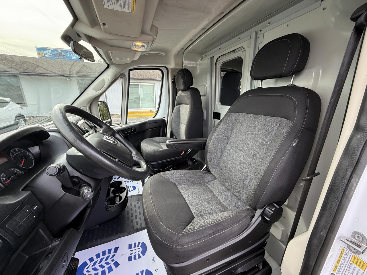 RAM ProMaster Cargo Van 3500 Low Roof 136" WB 2021