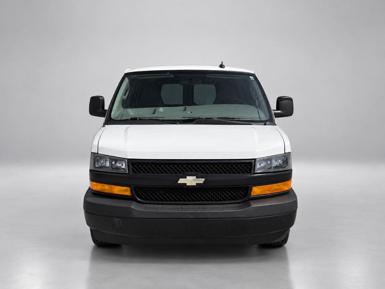 Chevrolet Express Cargo Van RWD 2500 135" 2022