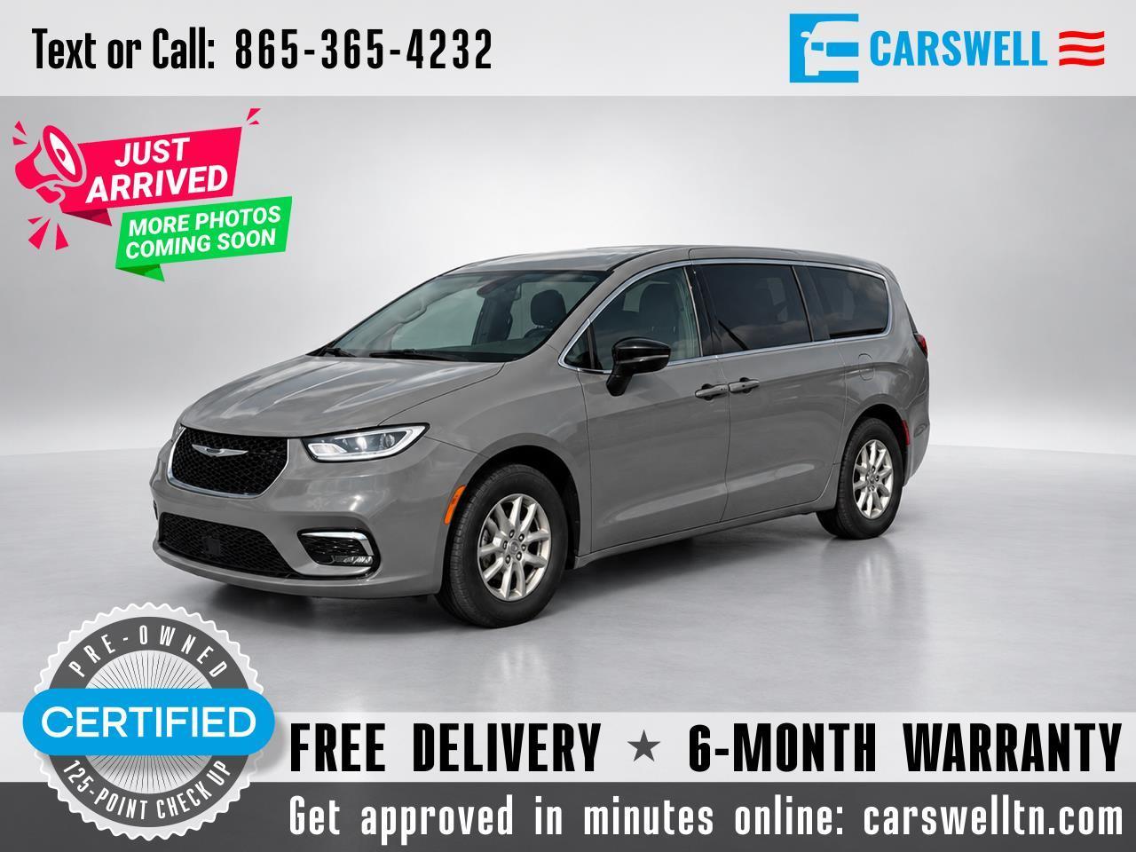 2025 Chrysler Pacifica Select