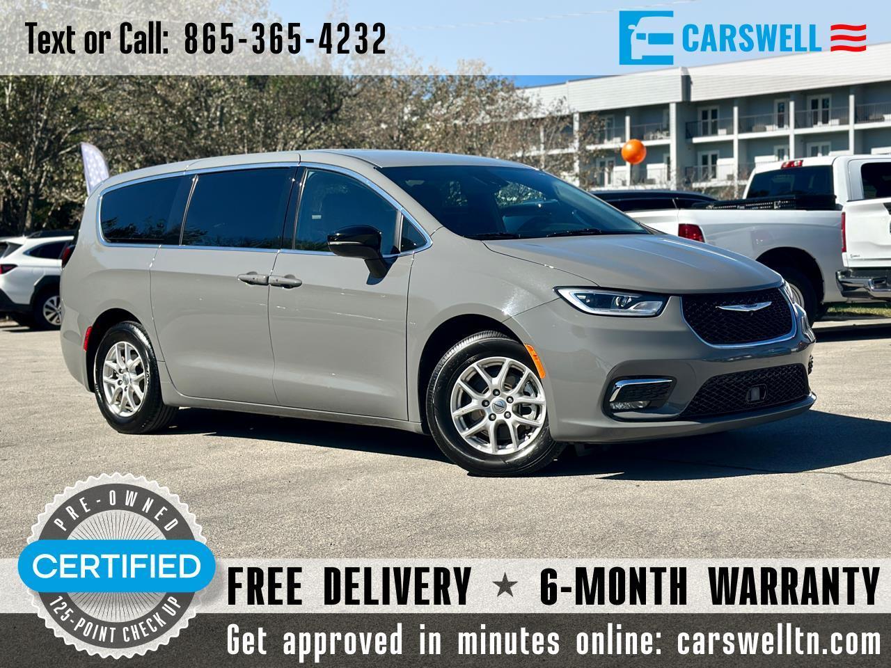 2025 Chrysler Pacifica Select