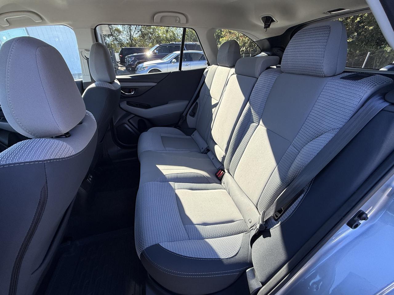 Subaru Outback  2022