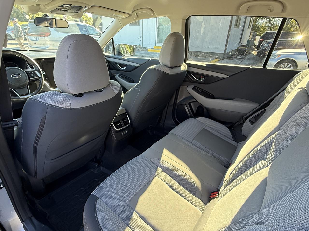 Subaru Outback  2022