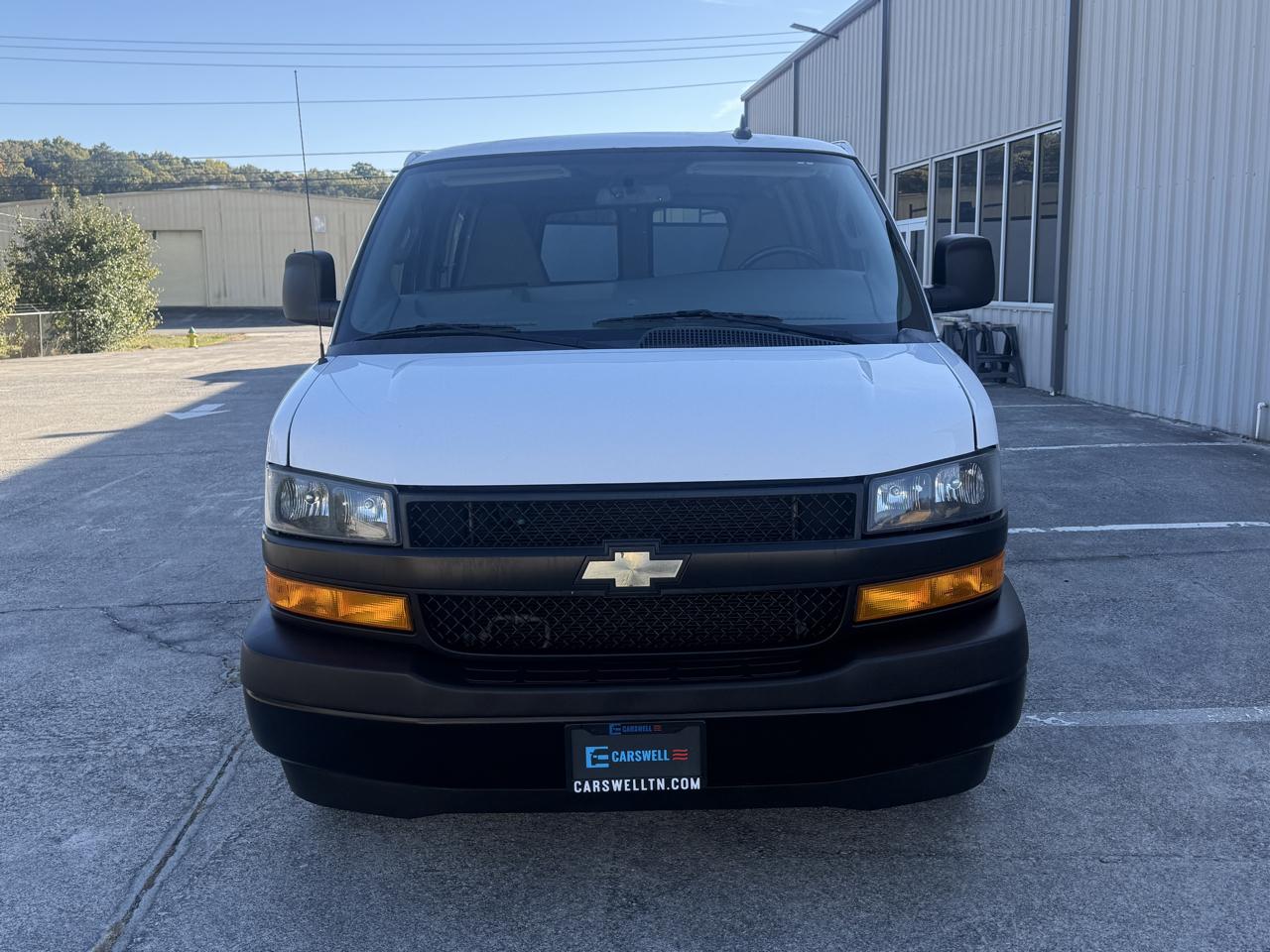 Chevrolet Express Cargo Van RWD 2500 135" 2022