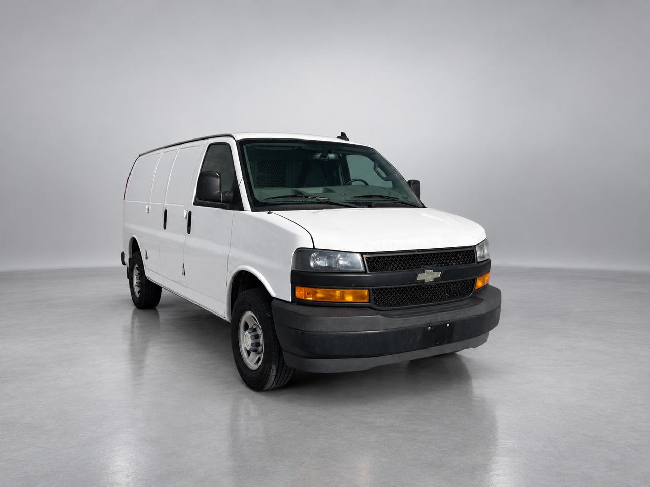 Chevrolet Express Cargo Van RWD 2500 135" 2019