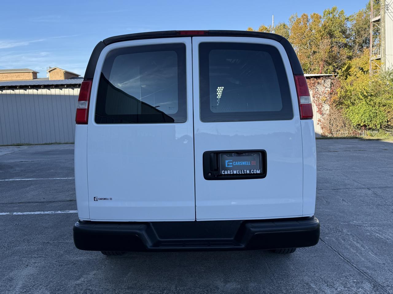 Chevrolet Express Cargo Van RWD 2500 135" 2019