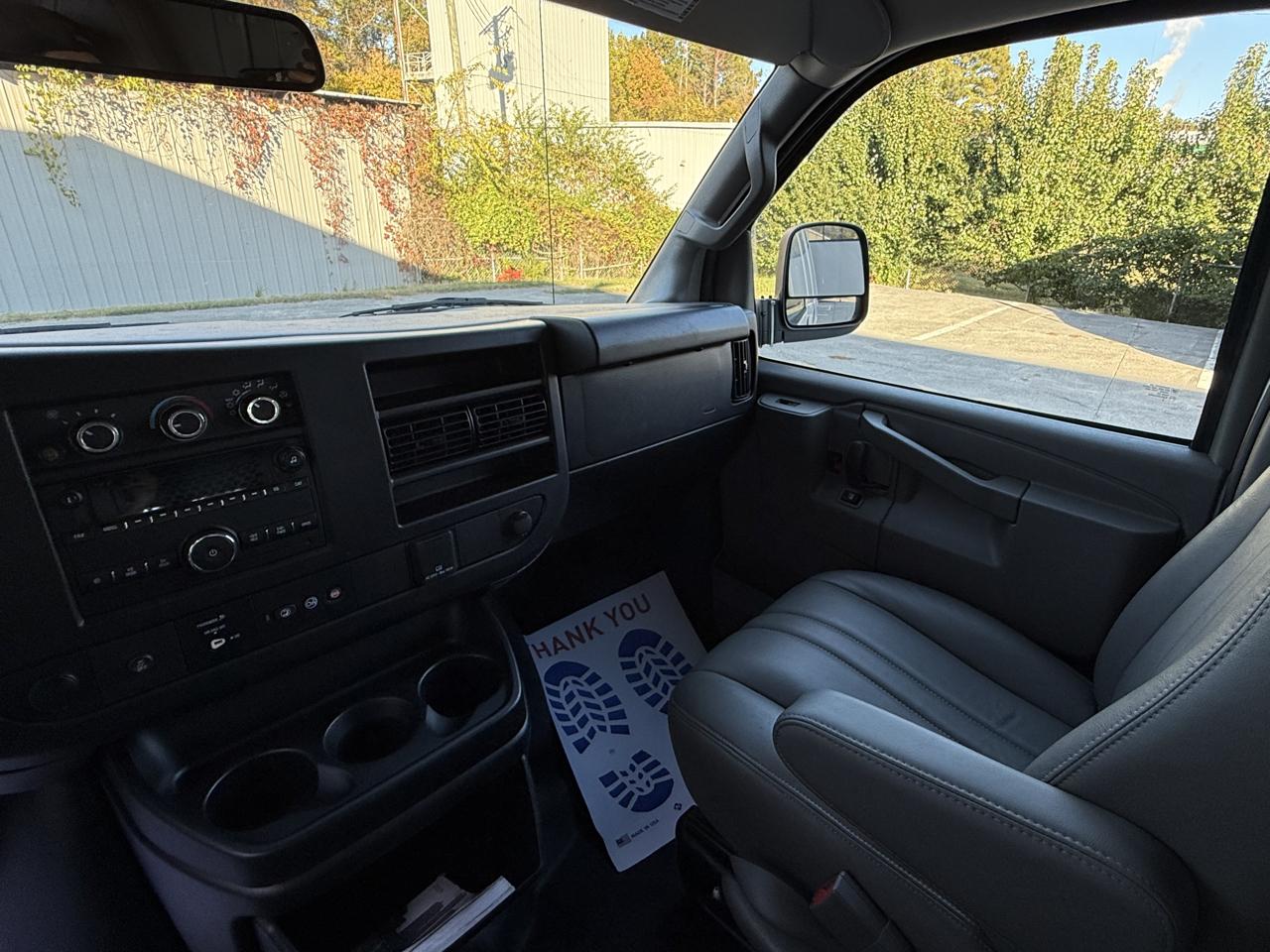 Chevrolet Express Cargo Van RWD 2500 135" 2019