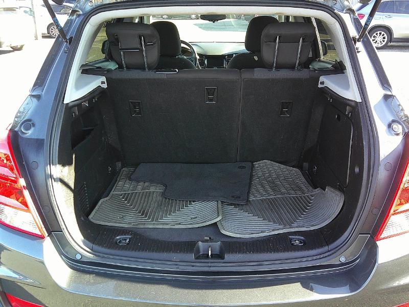 Chevrolet Trax LS FWD 2020 Chevrolet Trax LS FWD 2020