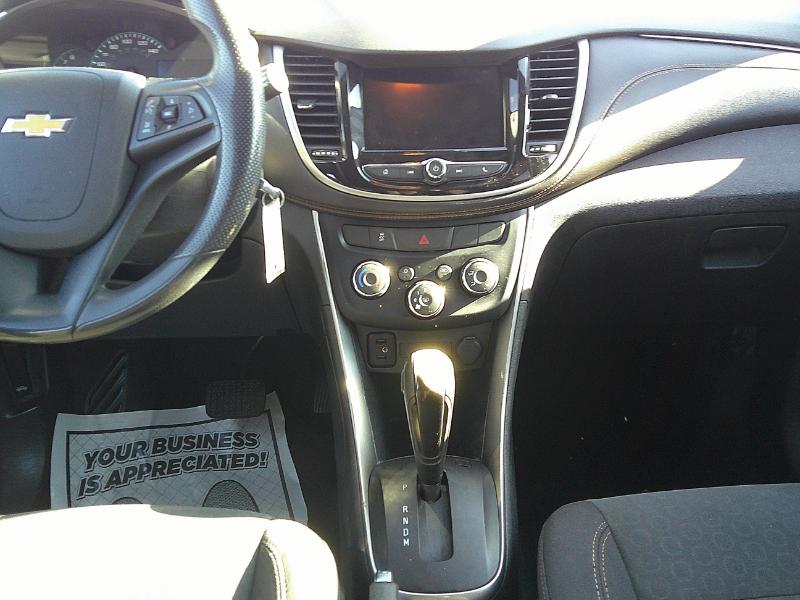 Chevrolet Trax LS FWD 2020 Chevrolet Trax LS FWD 2020