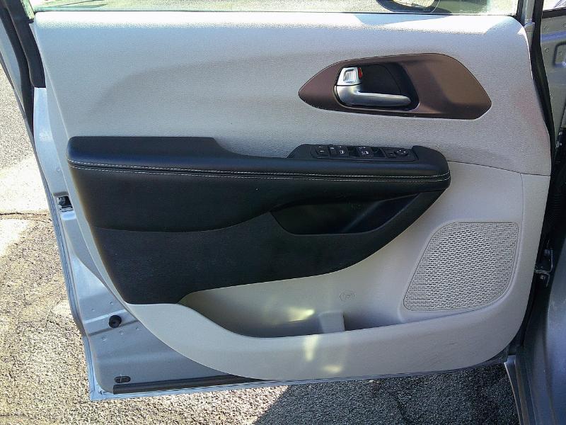 Chrysler Voyager LXI 2021