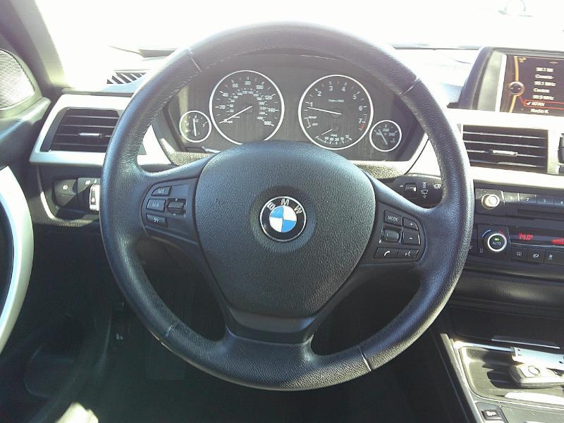BMW 3-Series 320i xDrive 2013